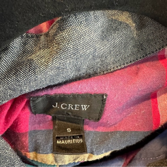 J. Crew Red and Blue Casual‎ Button Down Shirt - Picture 5 of 5